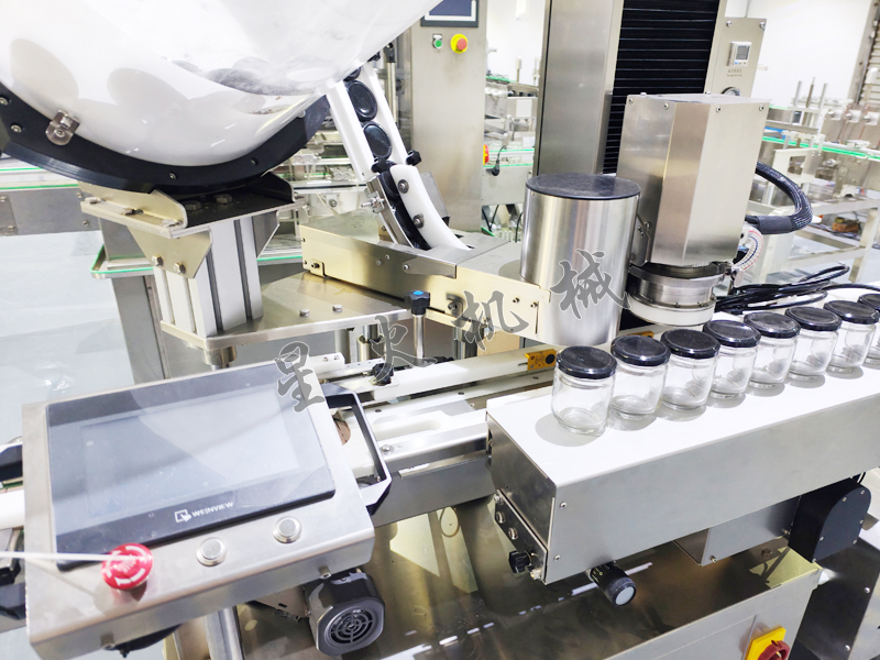 真空封口設(shè)備實拍展示