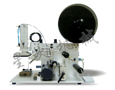 桌面氣動貼標(biāo)機(jī)