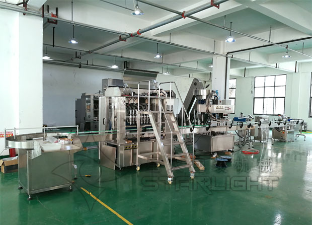 星火小型辣椒醬生產(chǎn)線設備展示