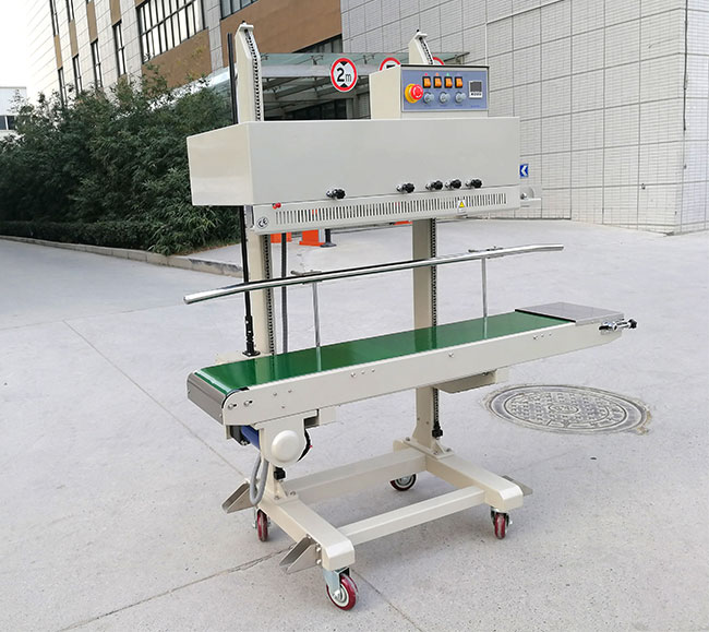 星火自動封口機設(shè)備展示