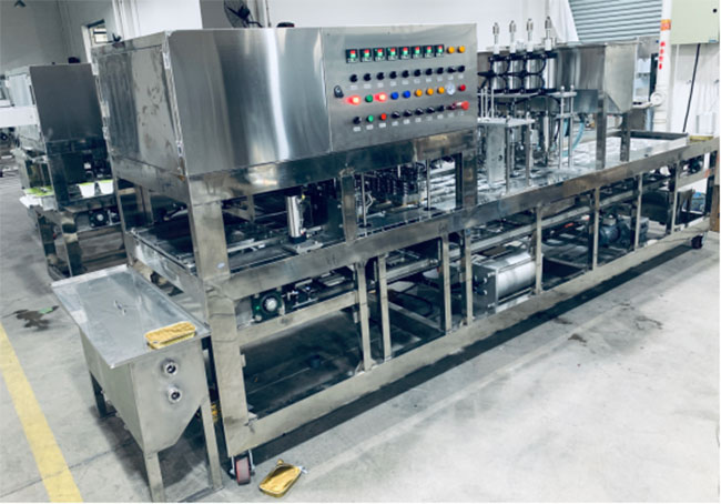 星火鋁箔盒灌裝封口機設(shè)備展示